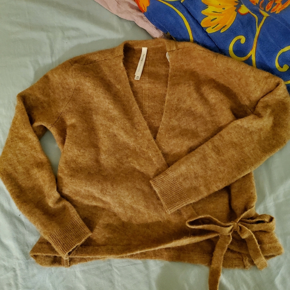 The Group by Babaton Elizabeth sweater